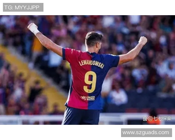 足球场上的巅峰表现:球星们的光芒照耀全场 足球场上的巅峰表现:球星们的光芒照耀全场